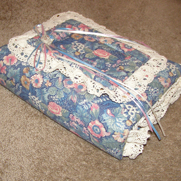 Custom Made Cat Theme Floral Fabric Photo Album - Picture 4 of 8